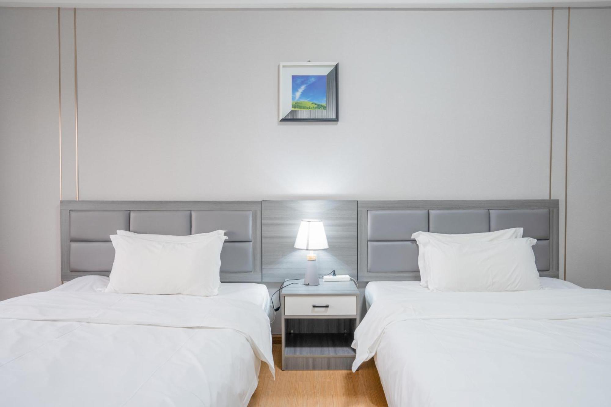 Ha Luo Hotel كونمينغ المظهر الخارجي الصورة
